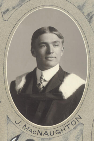 MacNaughton, John