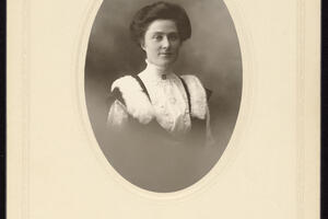 1911 Pauline Porter Fox