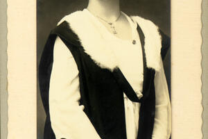 1917 Ella Winifred Thurrott