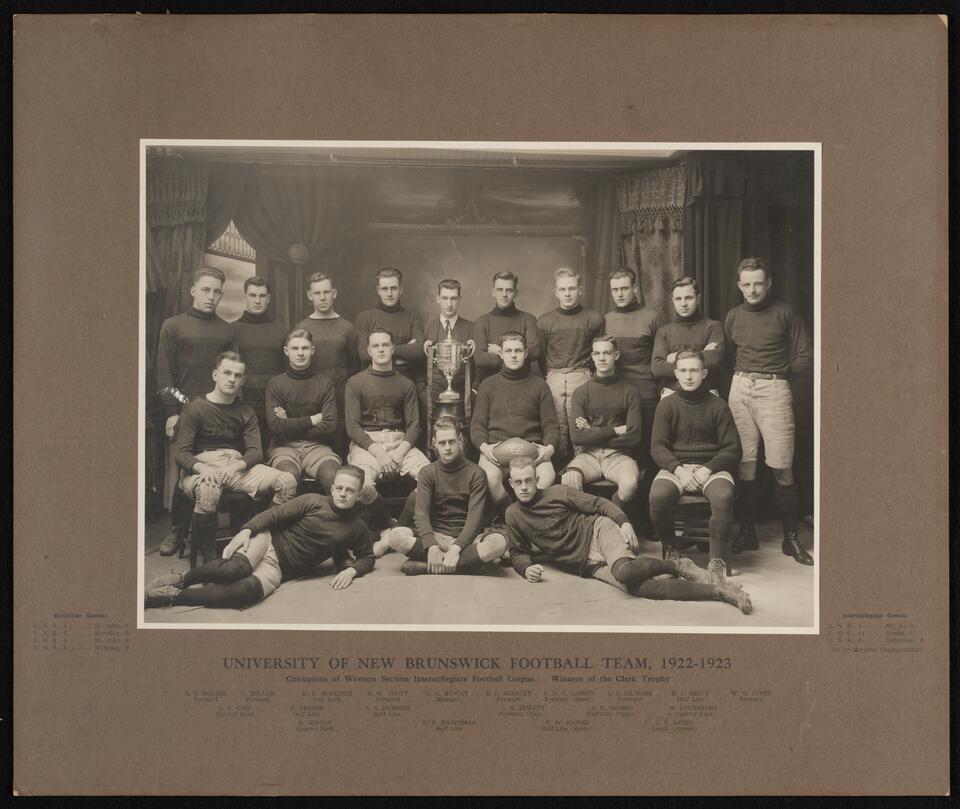 1922 Football (Men) Sports Photo