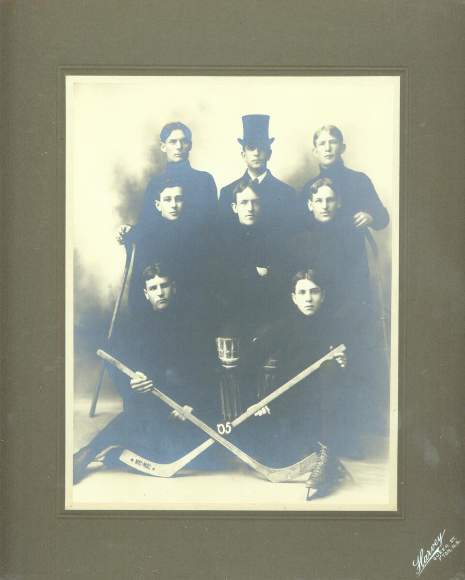 1905 Hockey (Men) Sports Photo