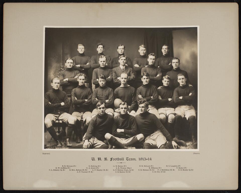 1913 Football (Men) Sports Photo