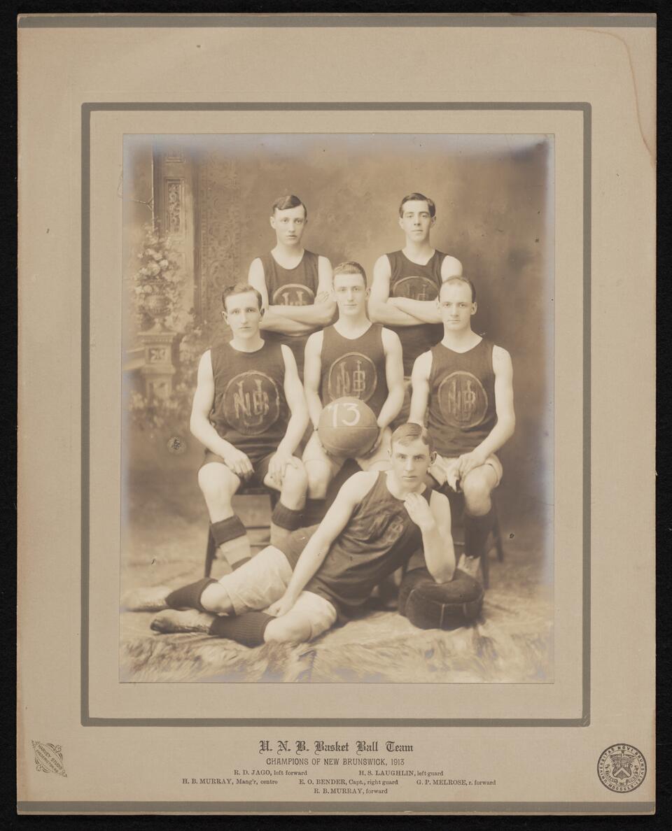 1913 Basketball (Men) Sports Photo