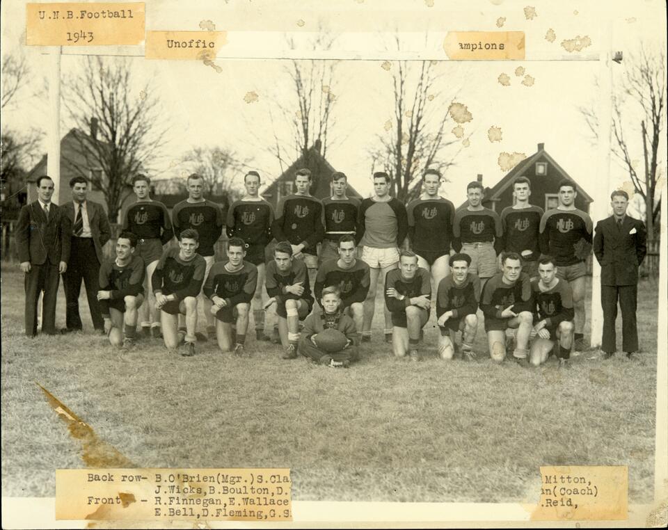 1943 Football (Men) Sports Photo