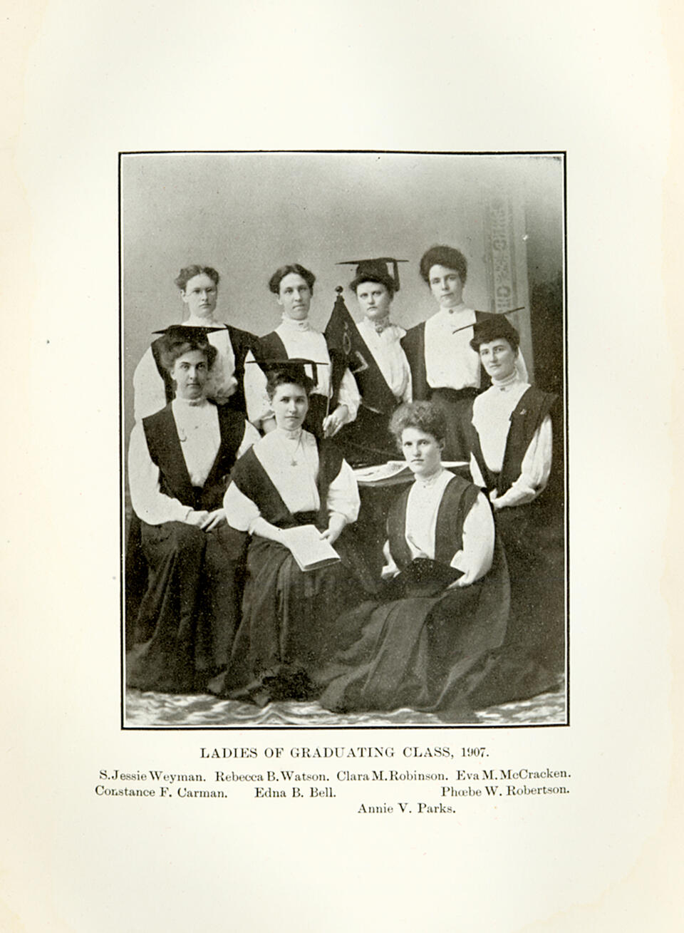 1907 Ladies of the Graduating Class