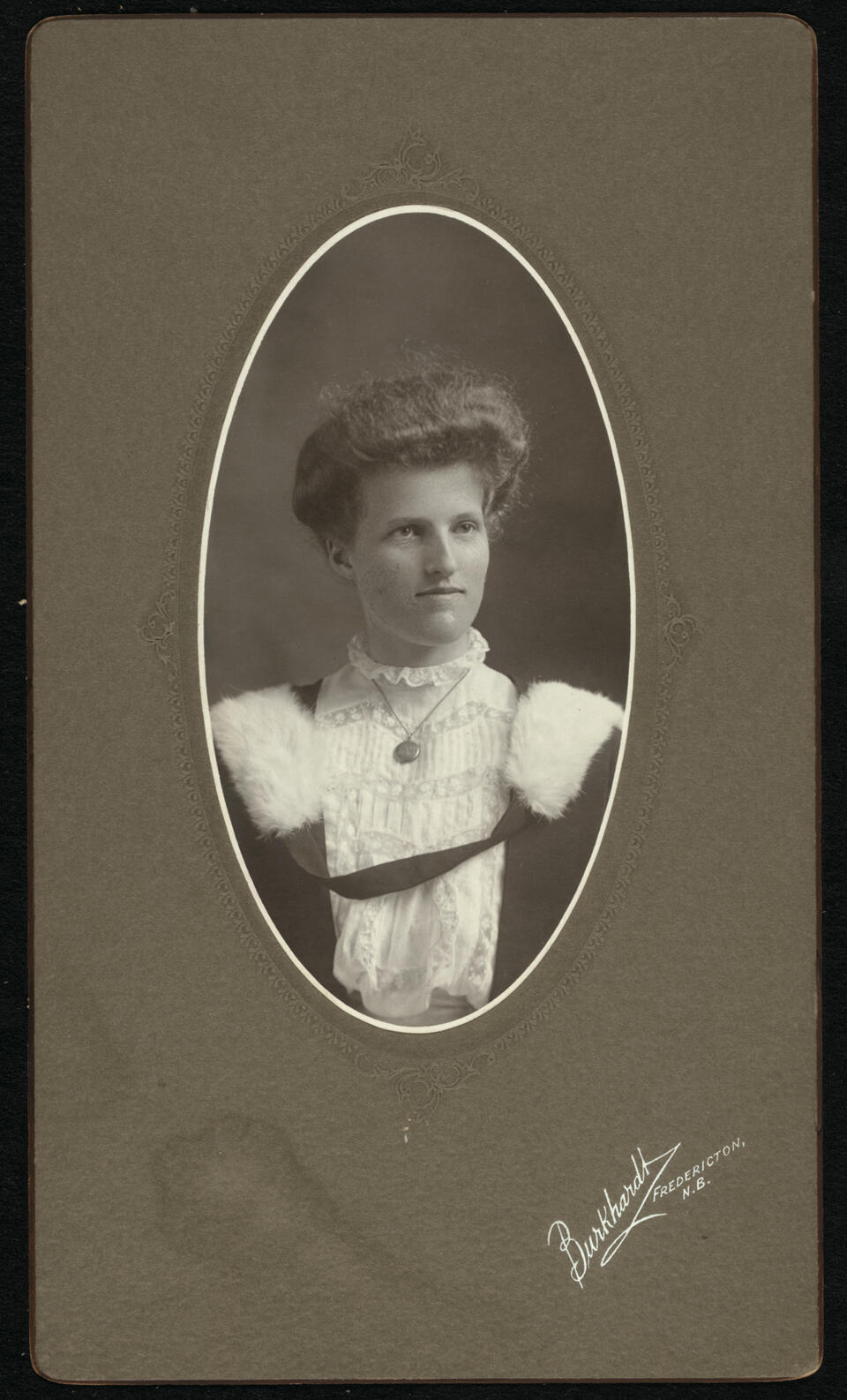 1907 Annie Victoria Parks