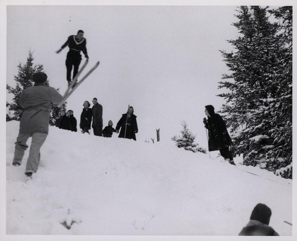 1958 Ski Jumping (Men) Sports Photo